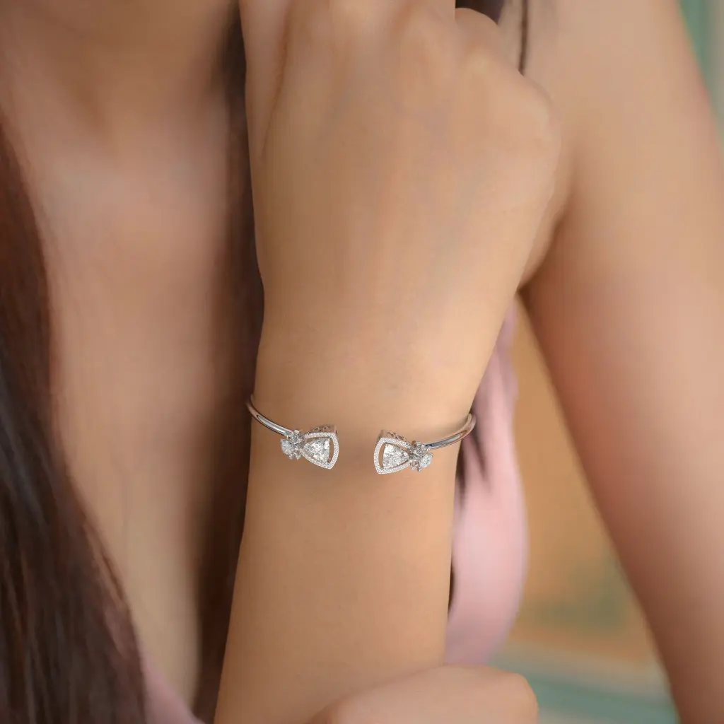 4.4 New Set 2.4509.1.webp